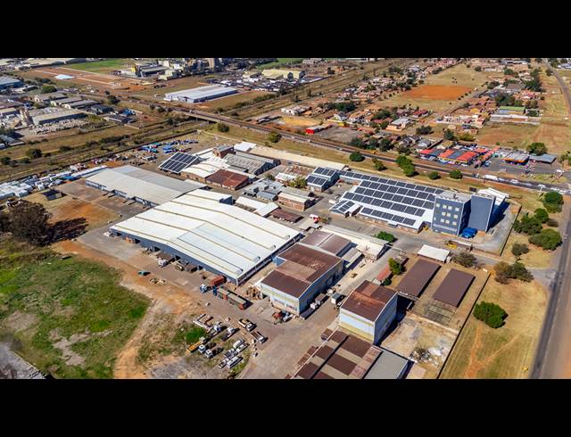 500M² WORKSHOP TO LET IN NOLDICK